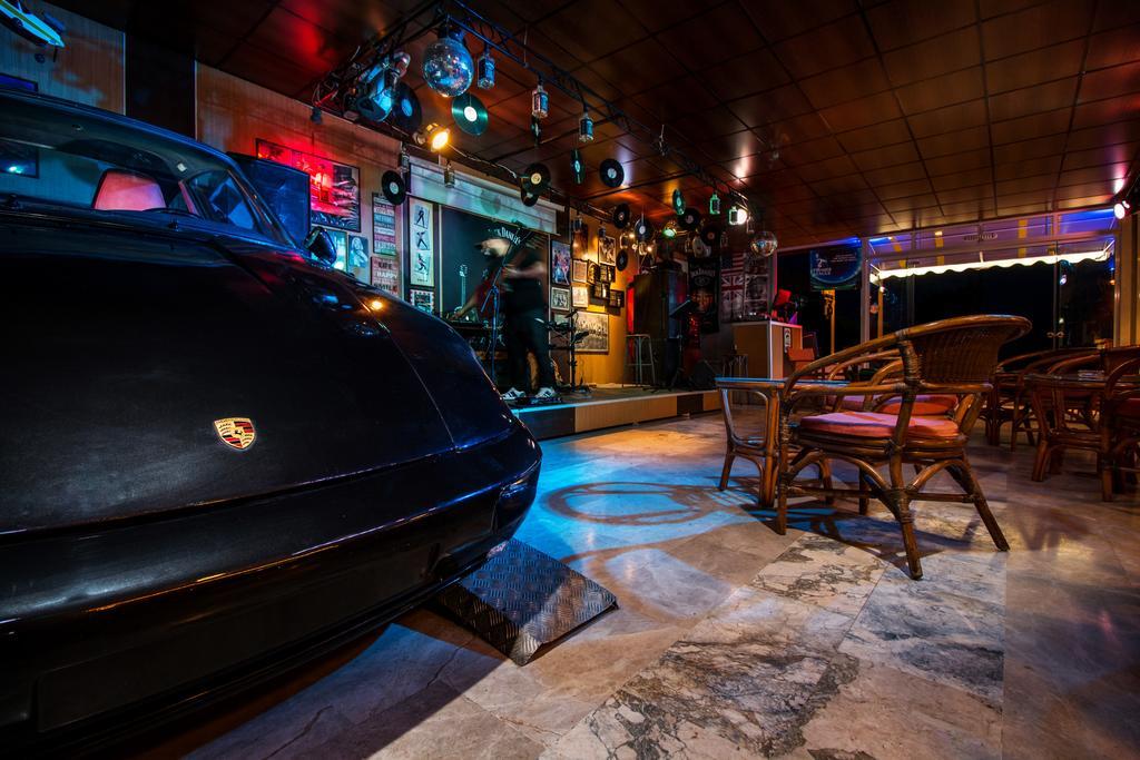 Jack Daniel Friends Lägenhet Faliraki Exteriör bild